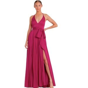 Ieena for Mac Duggal Halter Strap Soft Tie Waist Gown Size 6